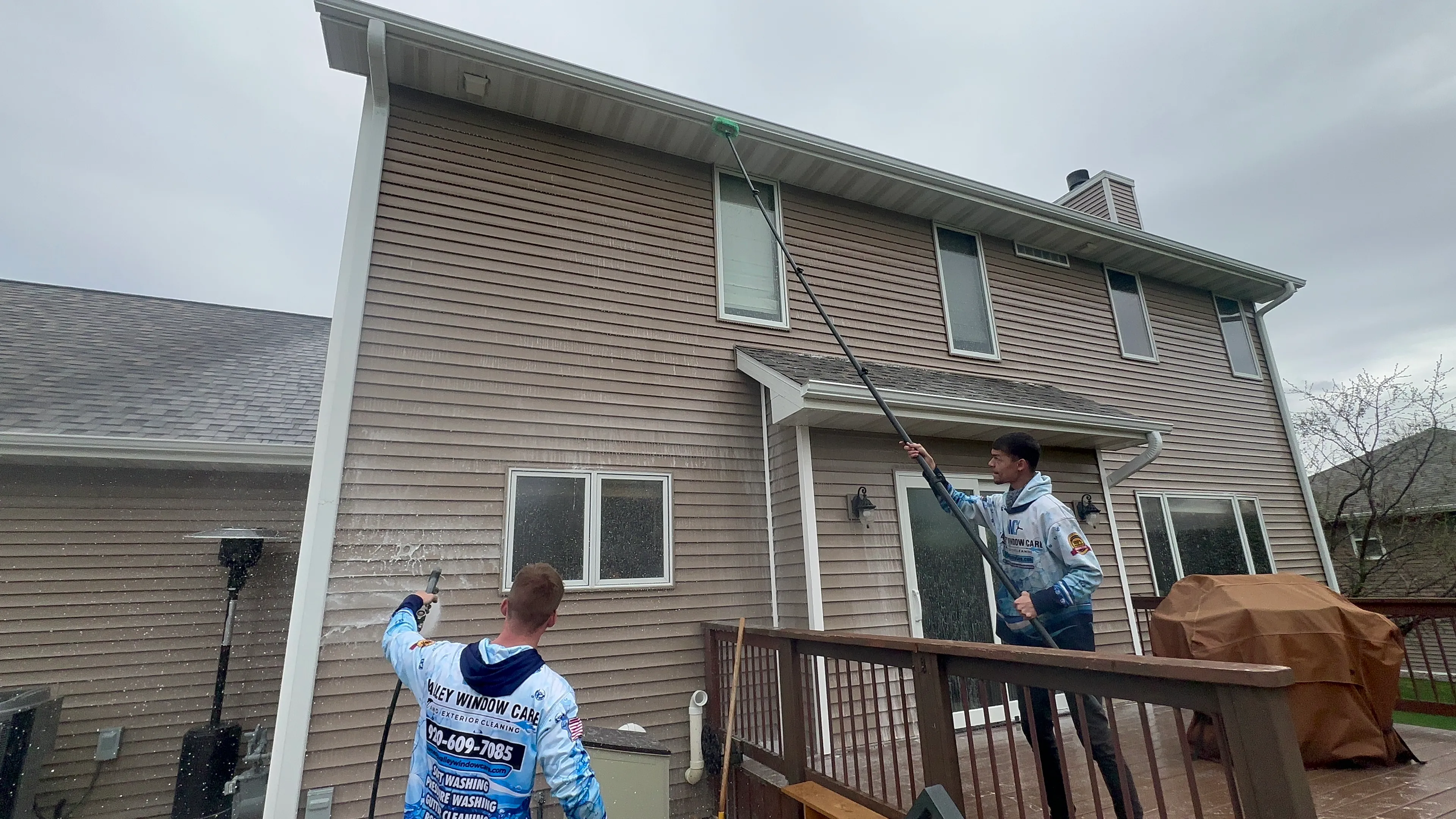 Gentle low pressure soft washing